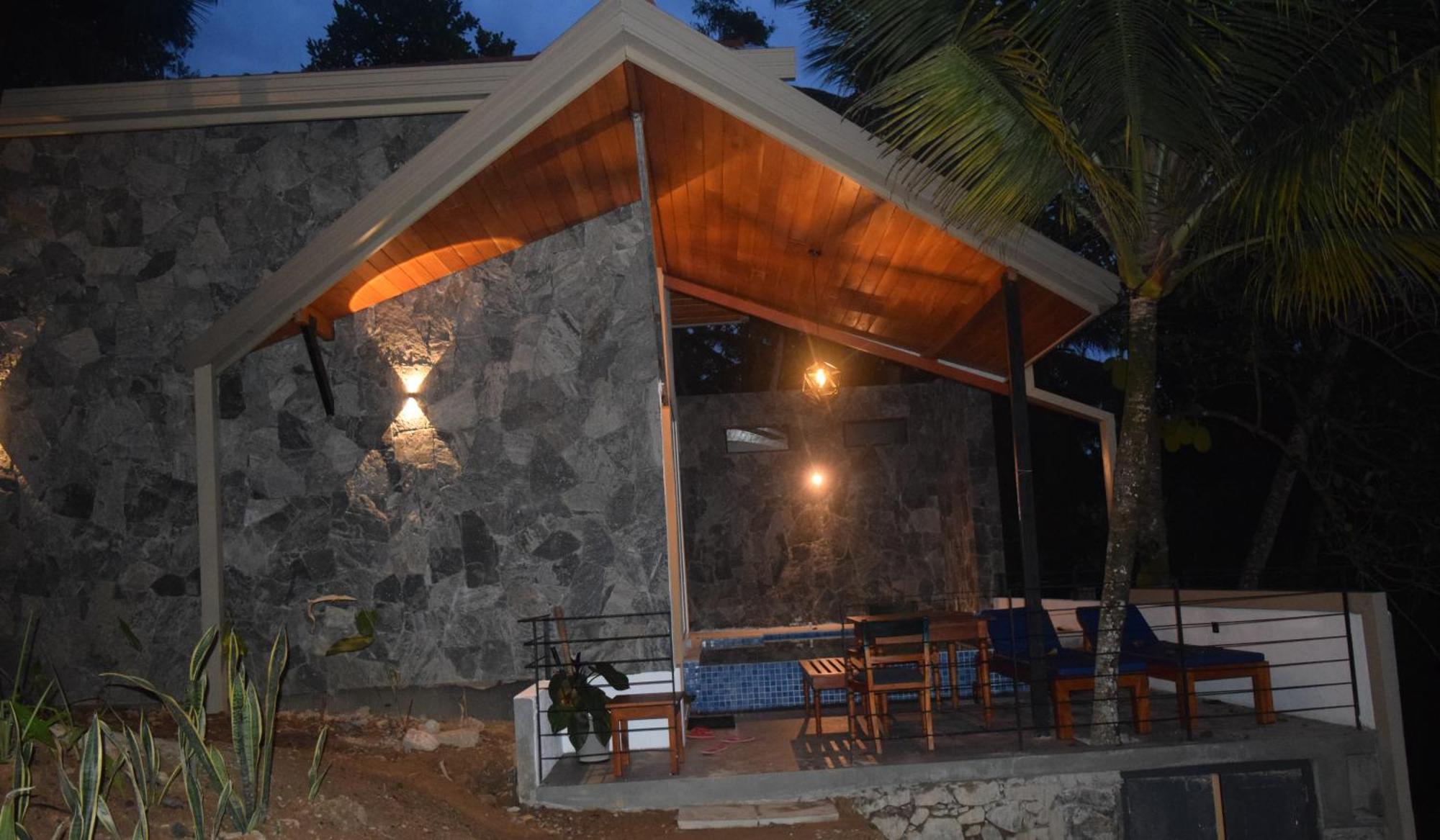 Muthu Nila Villas- Mirissa Luaran gambar