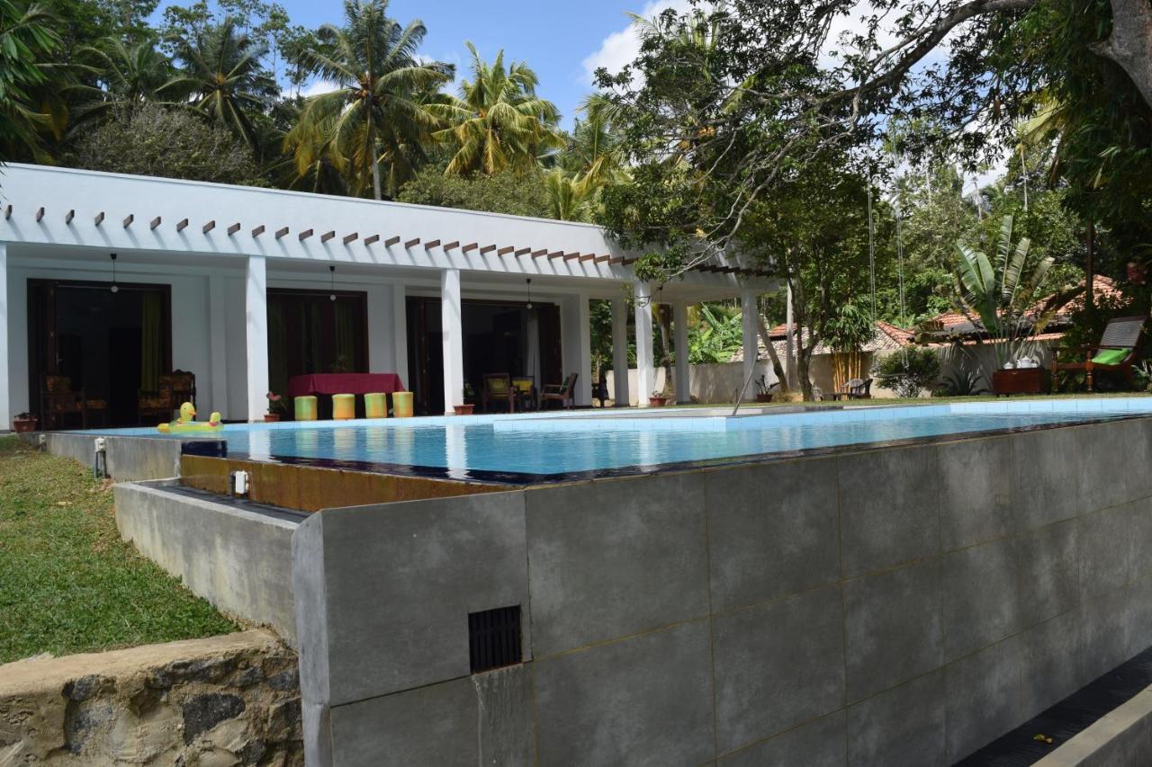 Muthu Nila Villas- Mirissa Luaran gambar